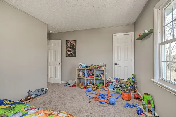 $285,000 | 441 Skyline Drive, Gate City, VA 24251