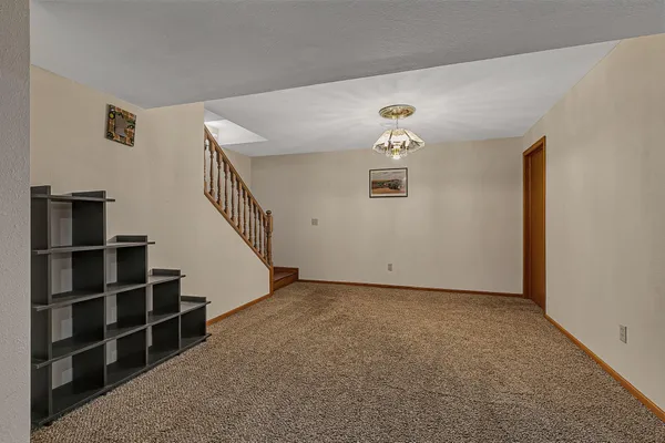 $500,000 | 22225 Big Lake Court, Richmond, MN 56368
