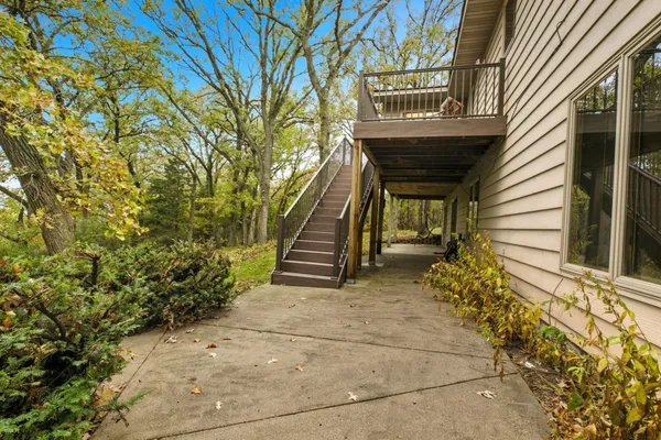 $500,000 | 22225 Big Lake Court, Richmond, MN 56368