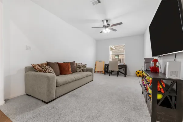 $2,850 | 11918 Autumn Leaf Drive, Mont Belvieu, TX 77535