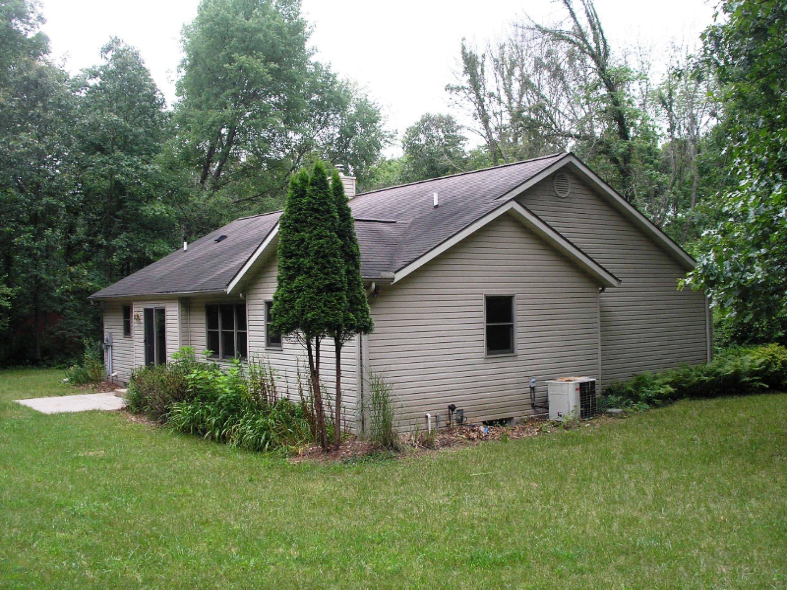 67961 Rainbow Road Jones, MI 49061 - Photo 3 of 28 P1010851