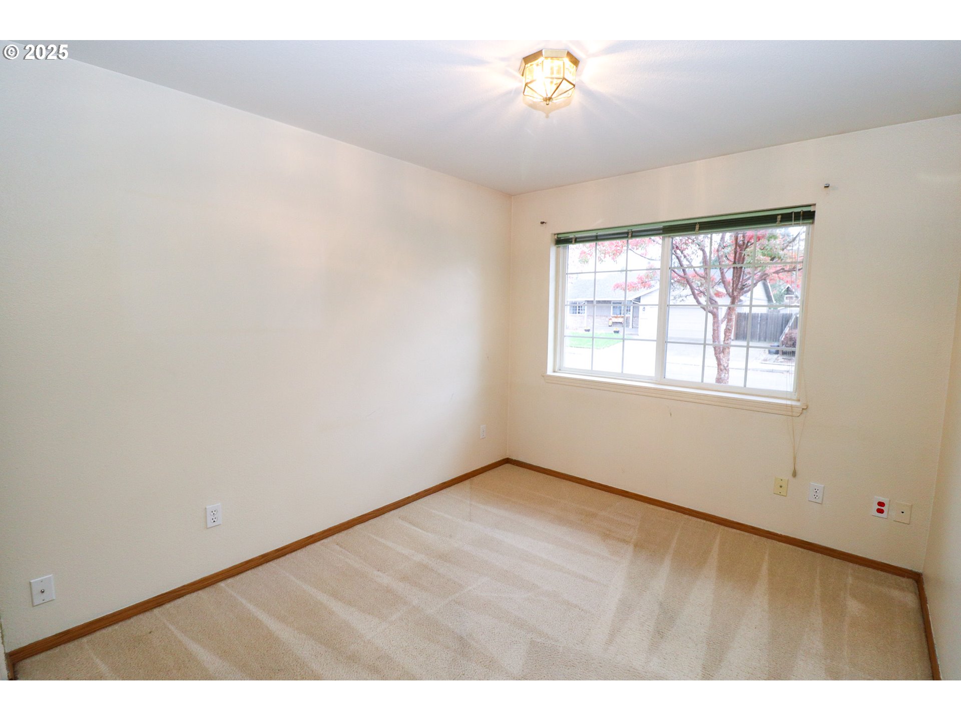 858 South 46th Street Springfield, OR 97478 - Photo 20 of 33 a view of an empty room with a window