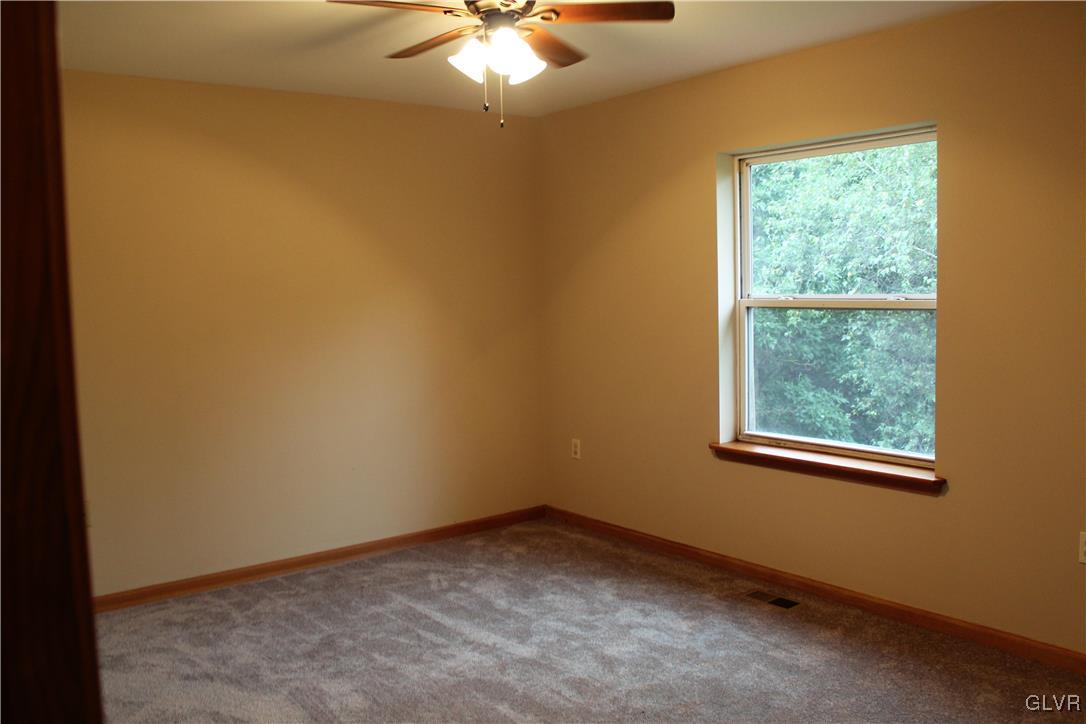 613 Mountain Road Blakeslee, PA 18610 - Photo 8 of 18 Bedroom