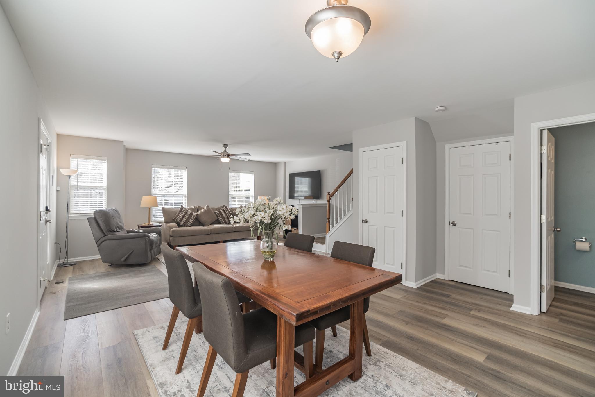 242 Springvalley Way Aston, PA 19014 - Photo 3 of 19 Gallery Image 3