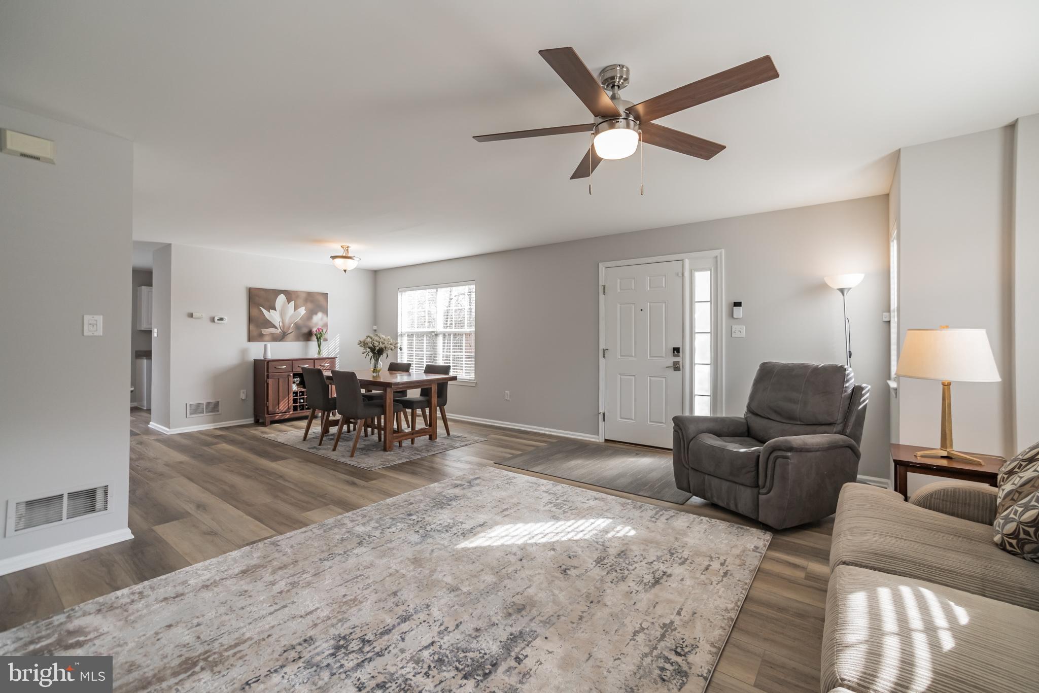242 Springvalley Way Aston, PA 19014 - Photo 5 of 19 Gallery Image 5