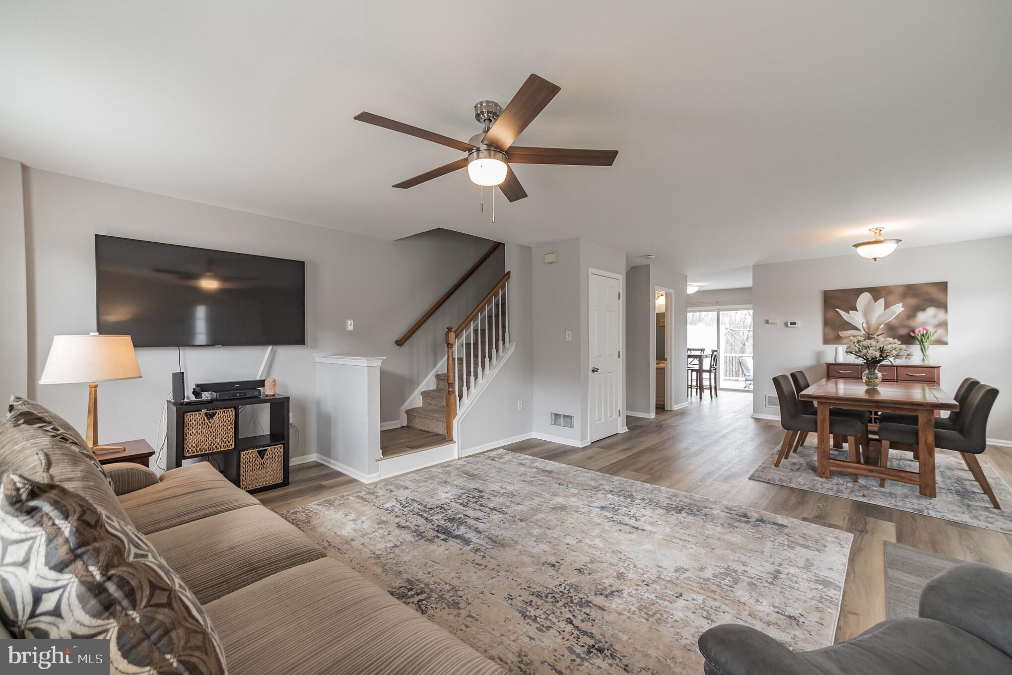 242 Springvalley Way Aston, PA 19014 - Photo 6 of 19 Gallery Image 6