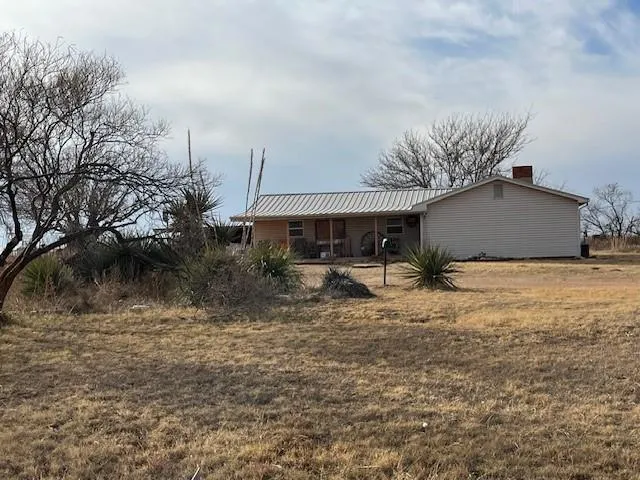 $200,000 | 294 State Highway 70, Roby, TX 79543
