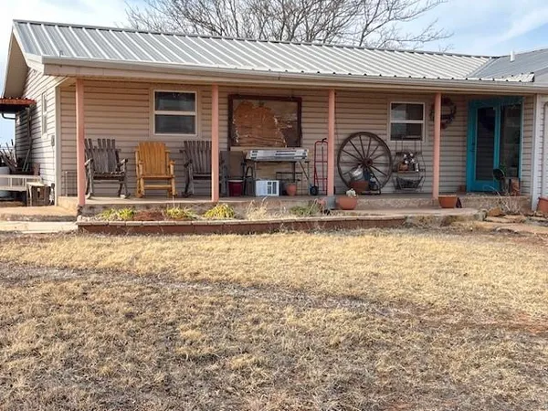 $200,000 | 294 State Highway 70, Roby, TX 79543