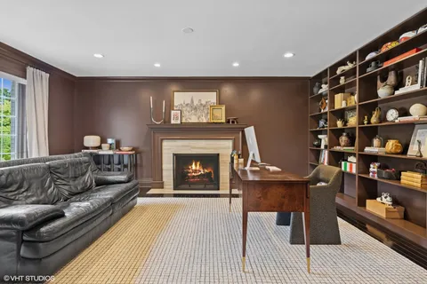 $2,399,900 | 124 St Francis Circle, Oak Brook, IL 60523