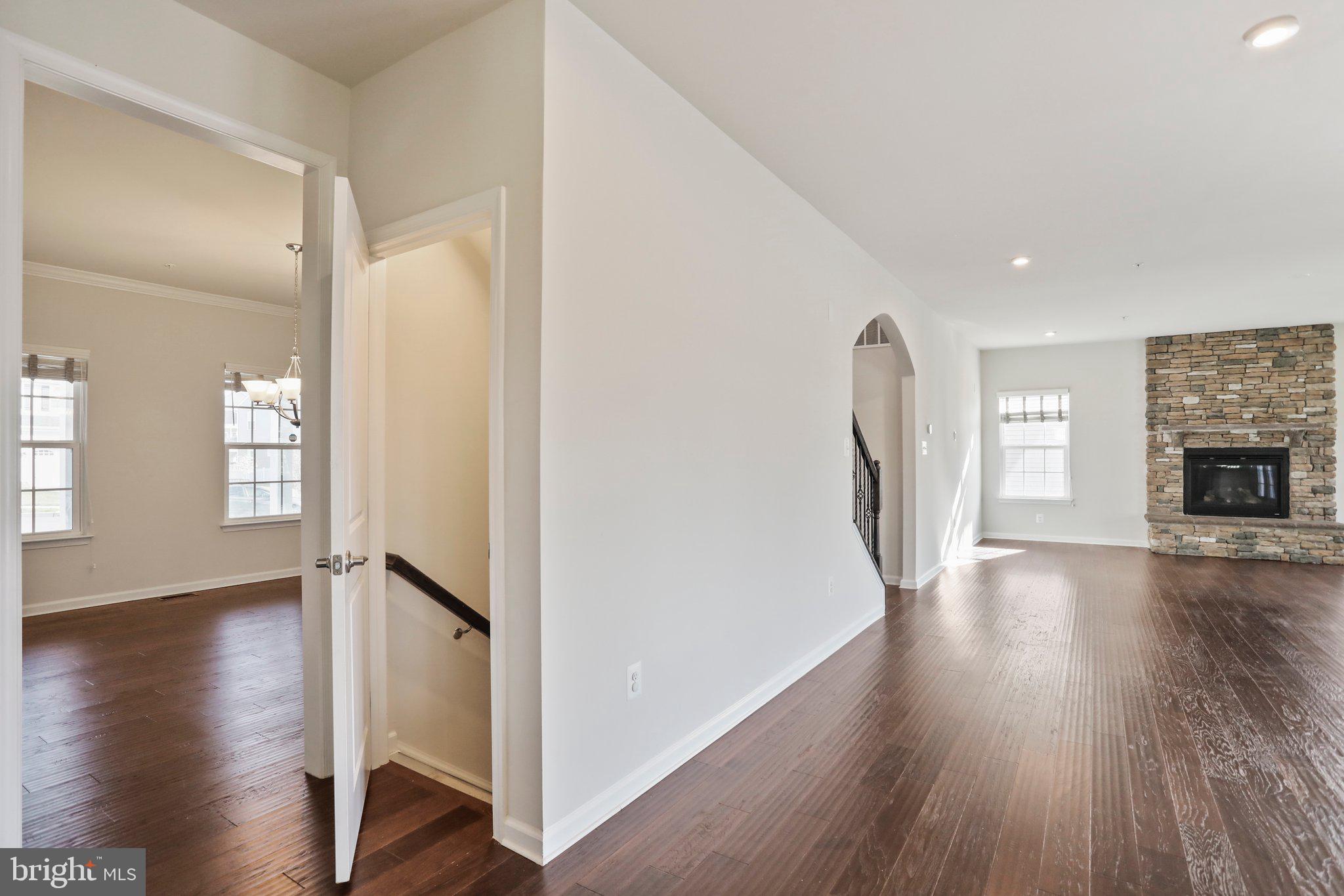 5211 Red Maple Drive Frederick, MD 21703 - Photo 12 of 90