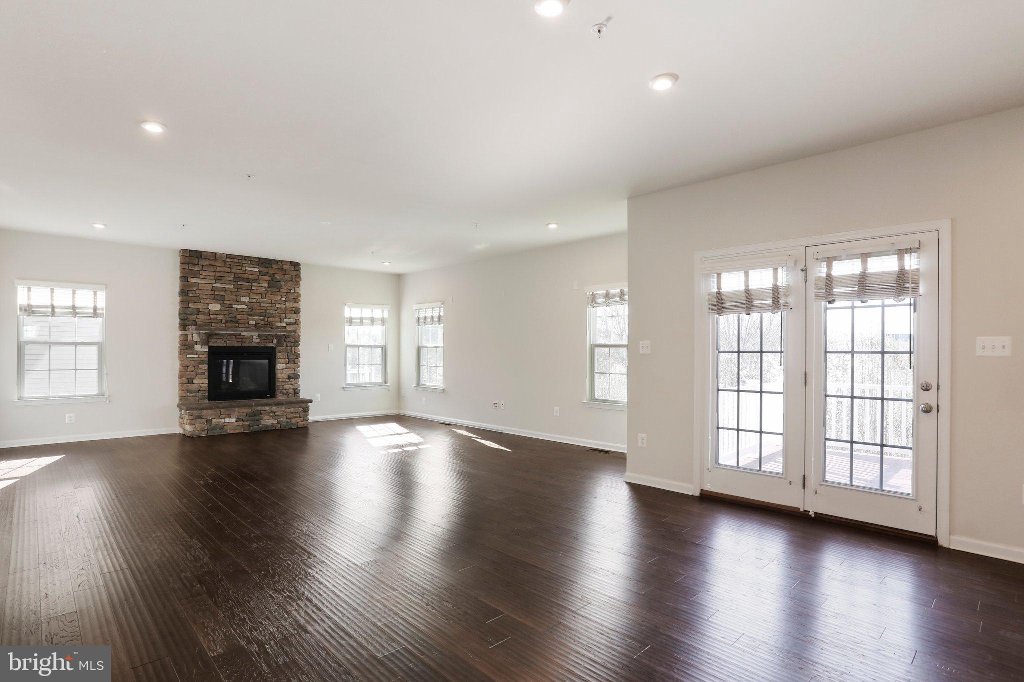 5211 Red Maple Drive Frederick, MD 21703 - Photo 13 of 90