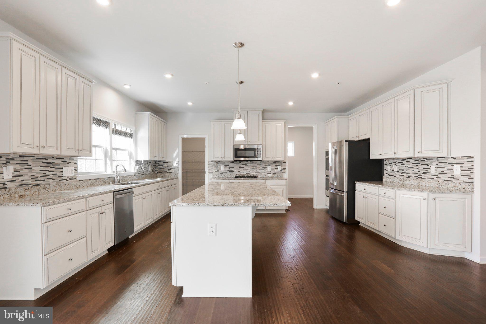 5211 Red Maple Drive Frederick, MD 21703 - Photo 14 of 90