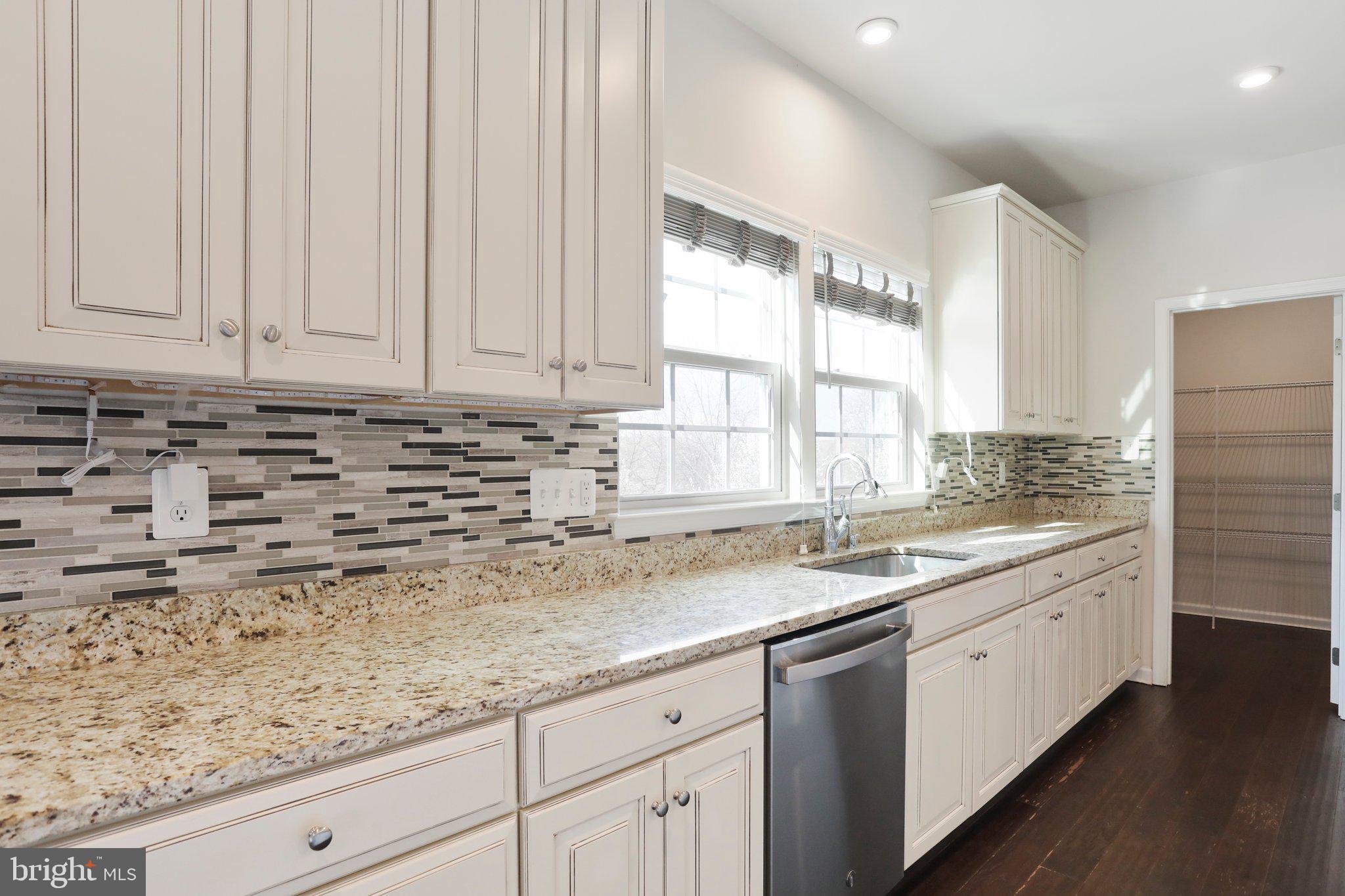 5211 Red Maple Drive Frederick, MD 21703 - Photo 16 of 90