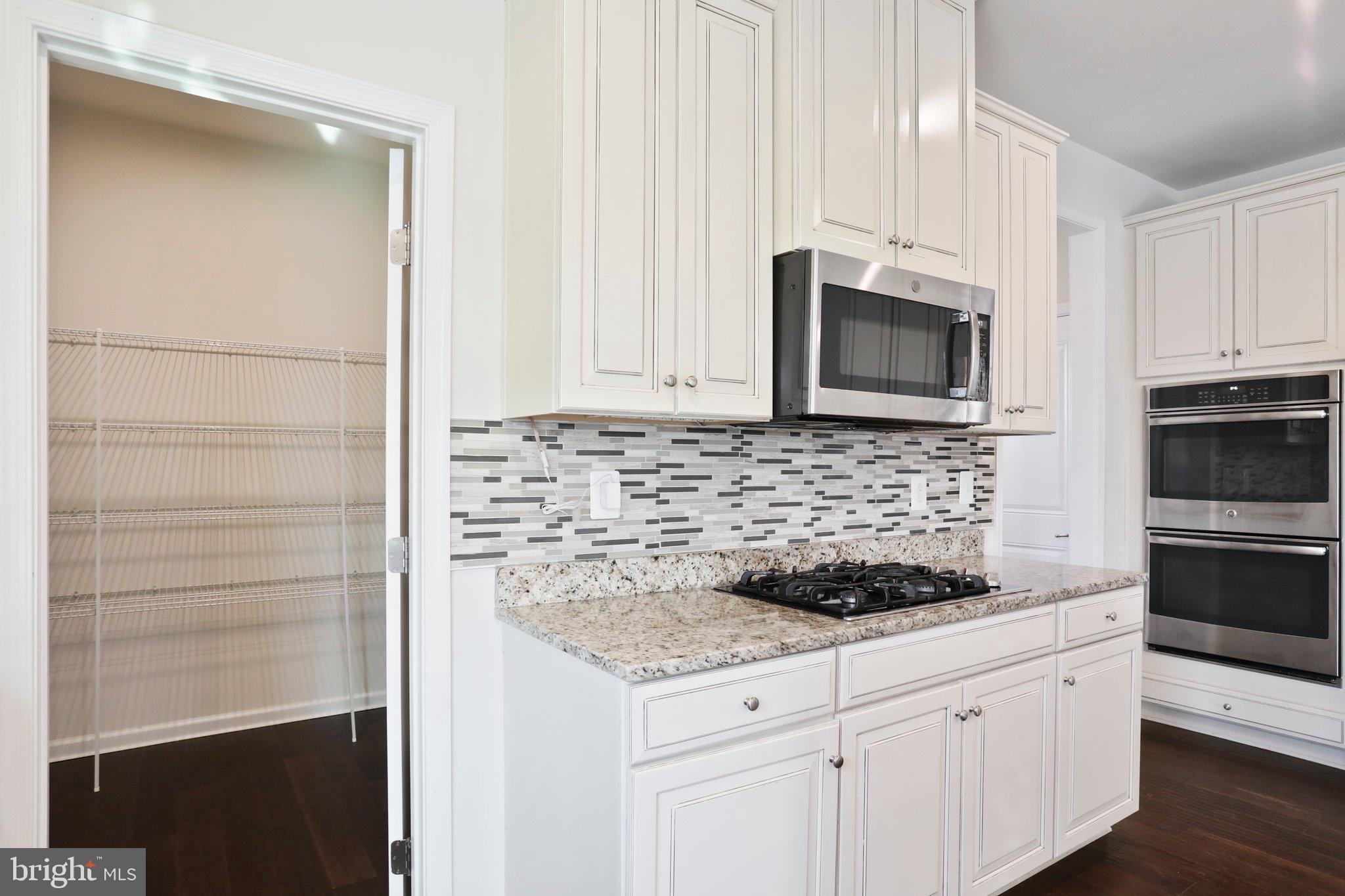 5211 Red Maple Drive Frederick, MD 21703 - Photo 17 of 90