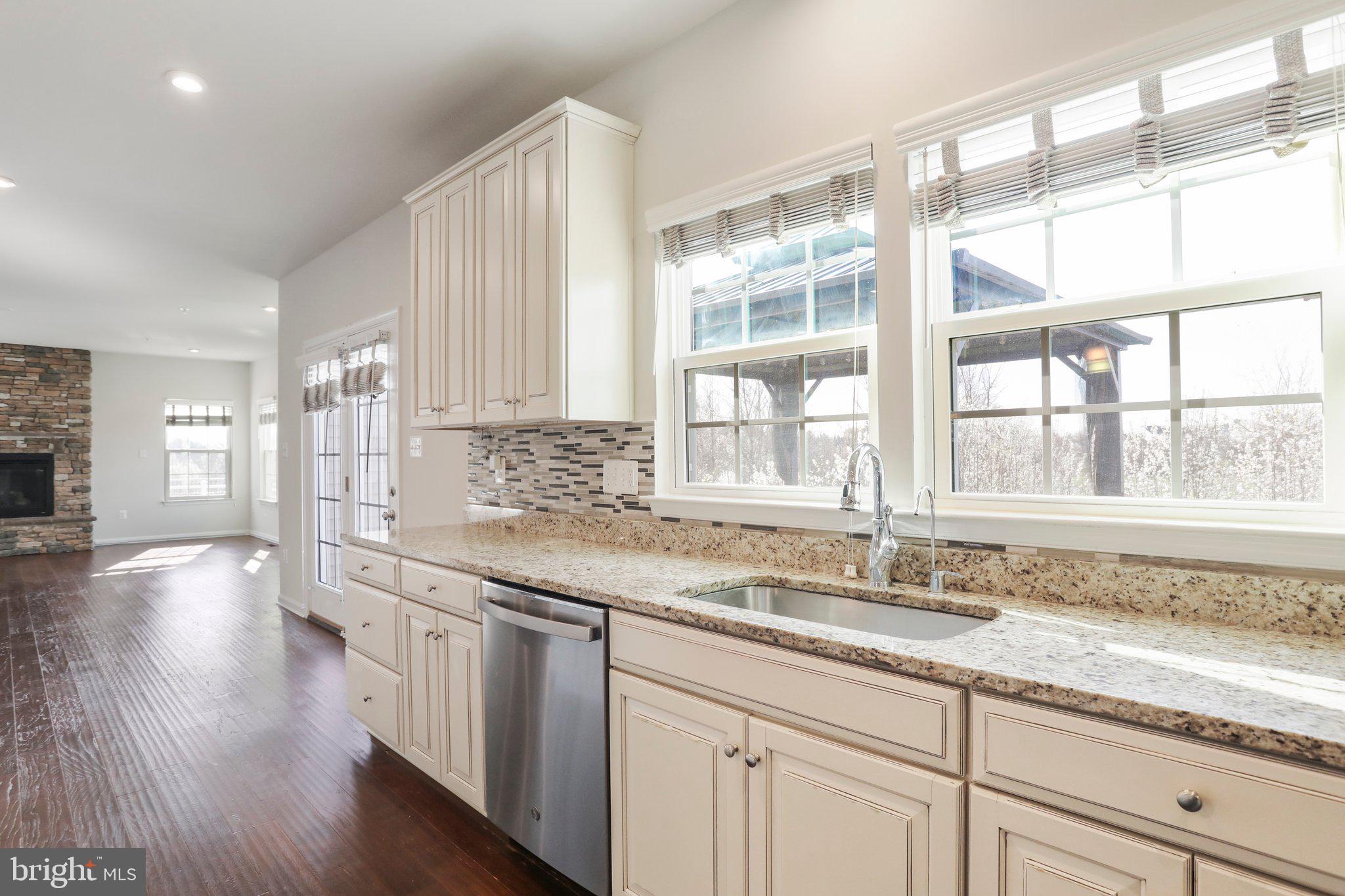 5211 Red Maple Drive Frederick, MD 21703 - Photo 19 of 90