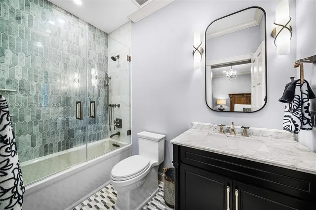 $7,950,000 | 3916 Granada Boulevard, Coral Gables, FL 33134