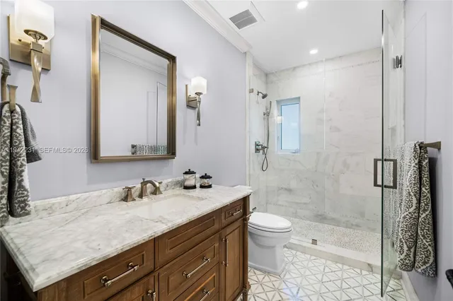 $7,950,000 | 3916 Granada Boulevard, Coral Gables, FL 33134