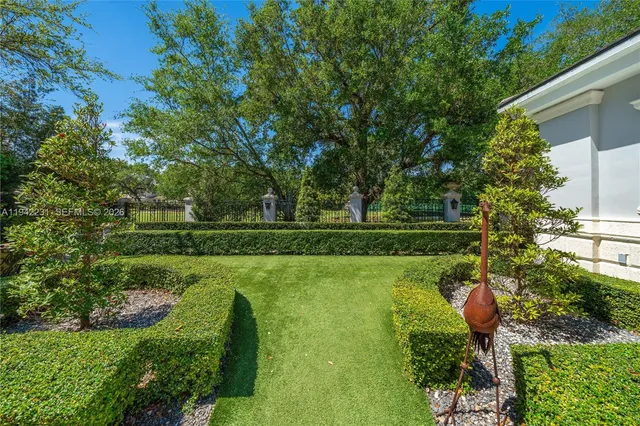 $7,950,000 | 3916 Granada Boulevard, Coral Gables, FL 33134