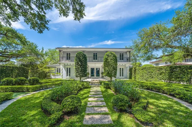 $7,950,000 | 3916 Granada Boulevard, Coral Gables, FL 33134