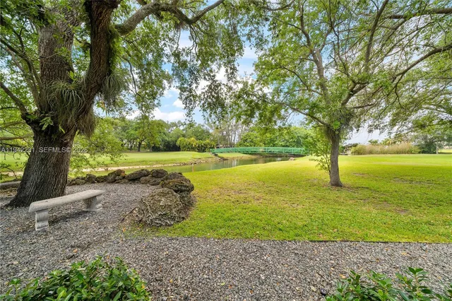 $7,950,000 | 3916 Granada Boulevard, Coral Gables, FL 33134