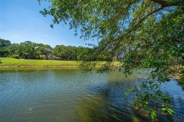 $7,950,000 | 3916 Granada Boulevard, Coral Gables, FL 33134