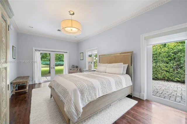 $7,950,000 | 3916 Granada Boulevard, Coral Gables, FL 33134