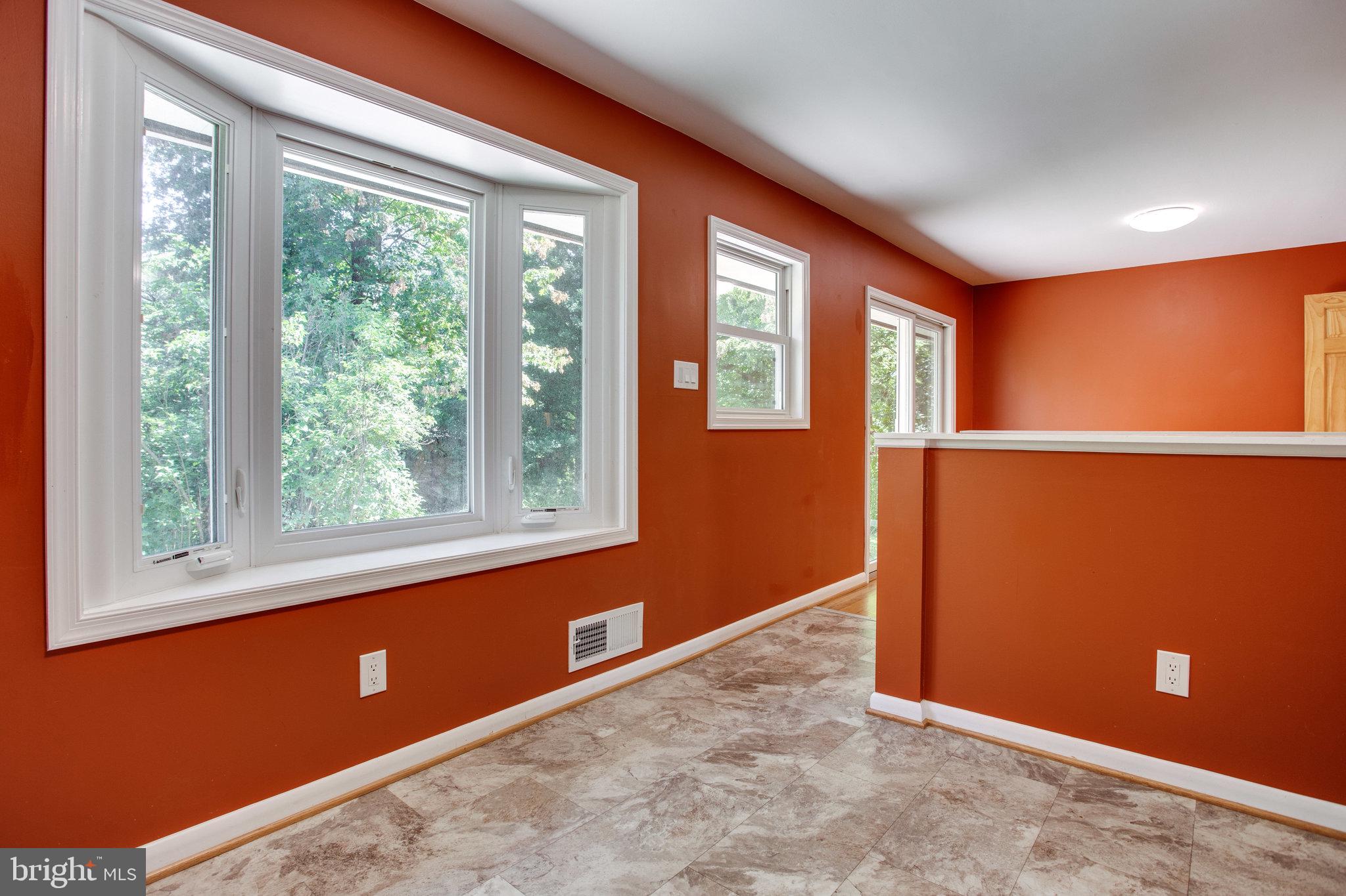 106 Rolling Road Gaithersburg, MD 20877 - Photo 22 of 49 Gallery Image 22