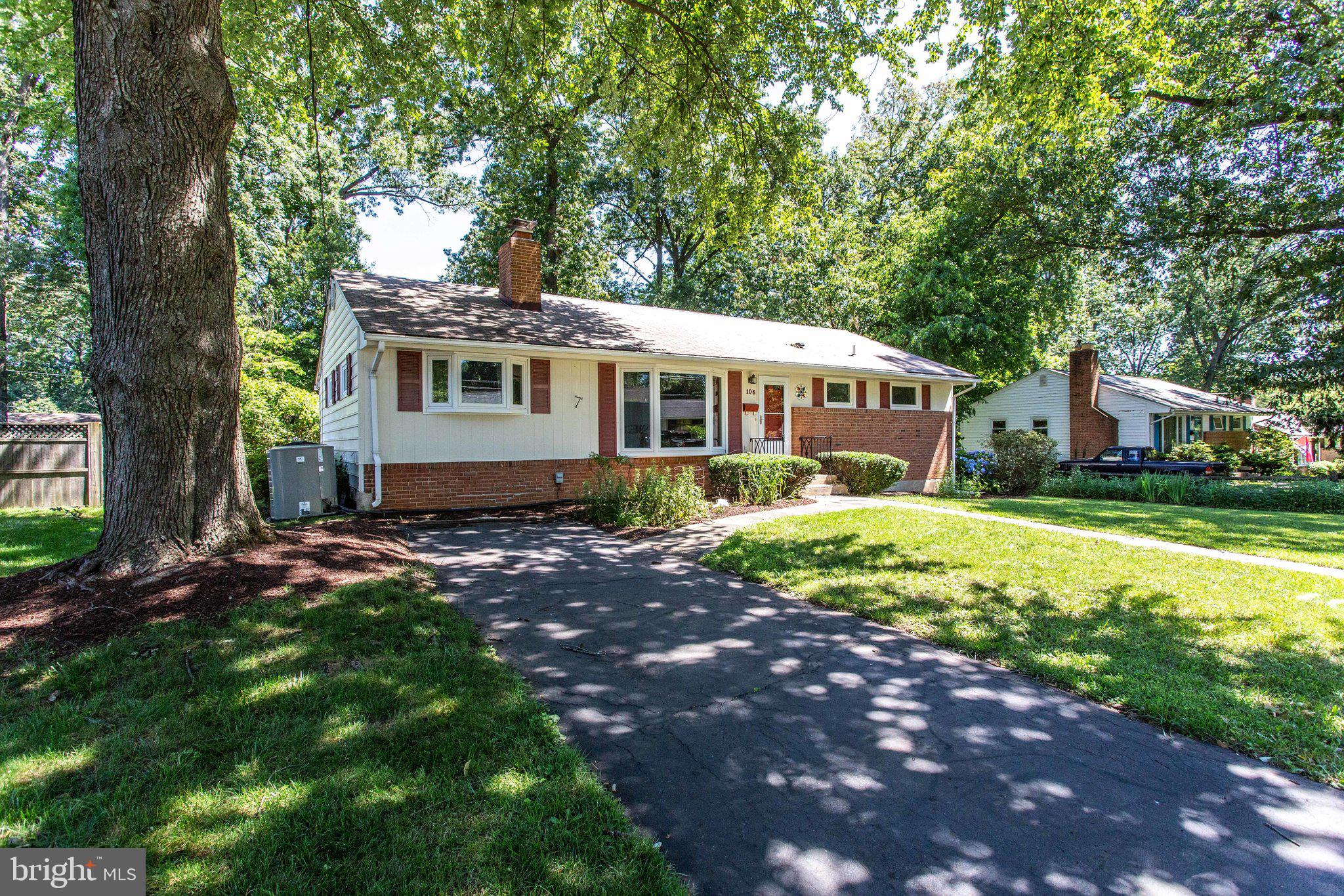 106 Rolling Road Gaithersburg, MD 20877 - Photo 4 of 49 Gallery Image 4
