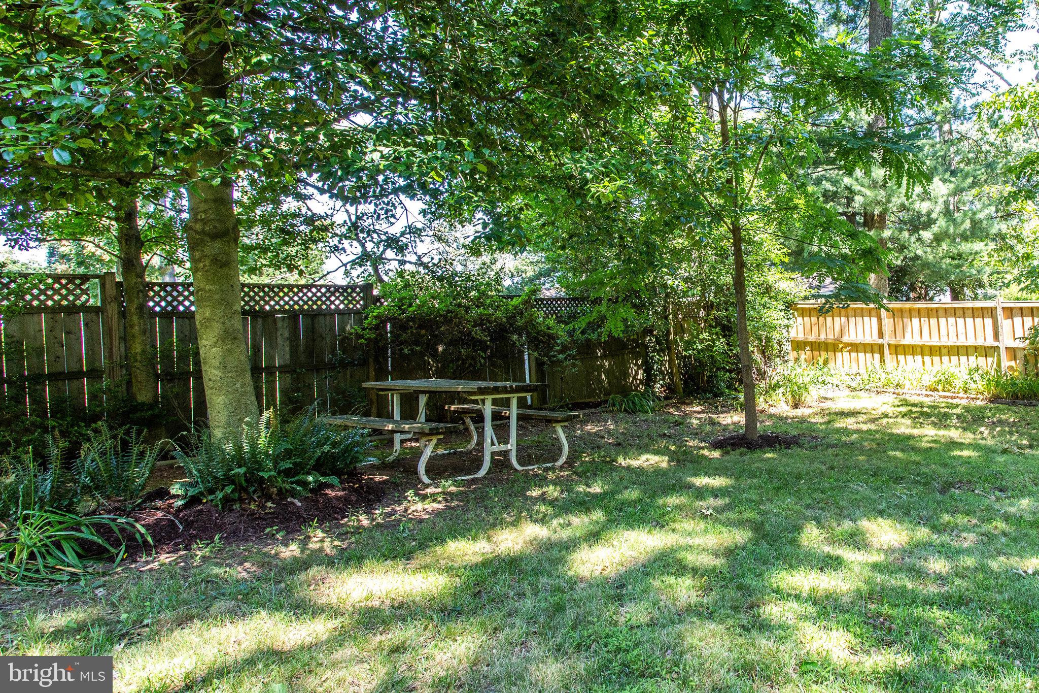 106 Rolling Road Gaithersburg, MD 20877 - Photo 5 of 49 Gallery Image 5