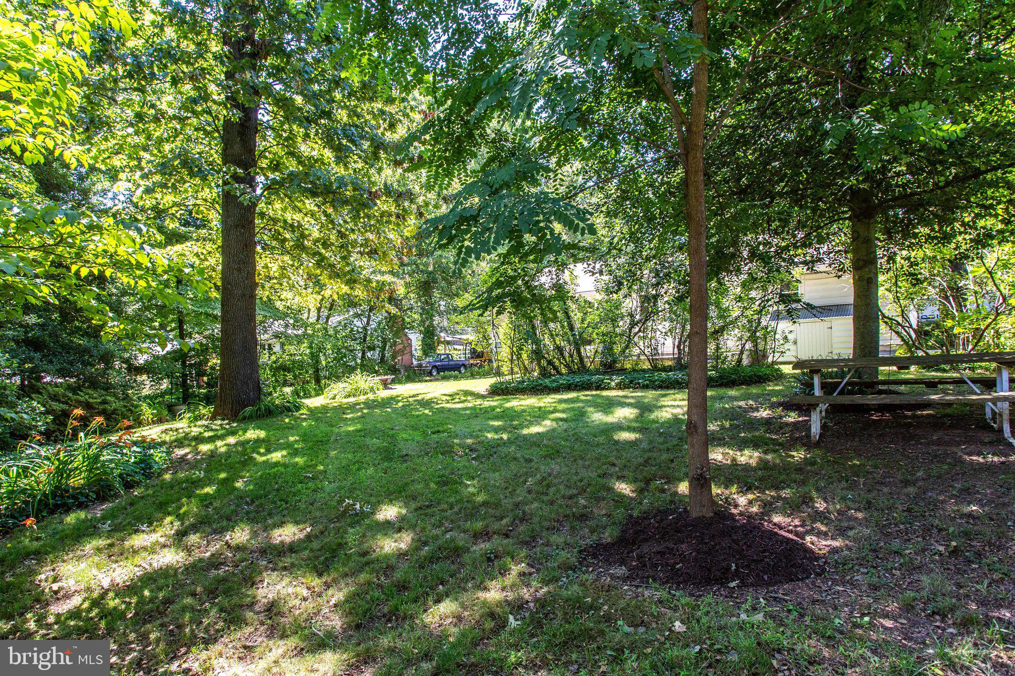 106 Rolling Road Gaithersburg, MD 20877 - Photo 6 of 49 Gallery Image 6