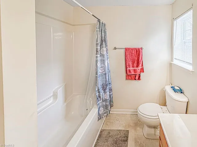 $205,000 | 3160 Manchester Avenue, Winston-Salem, NC 27103