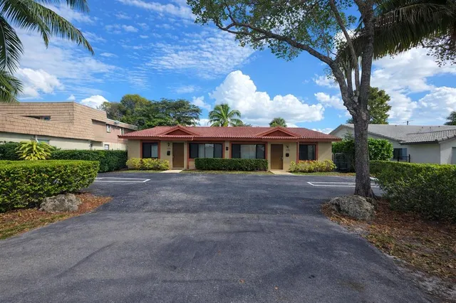$2,650 | 3591 Northwest 78th Lane, Coral Springs, FL 33065