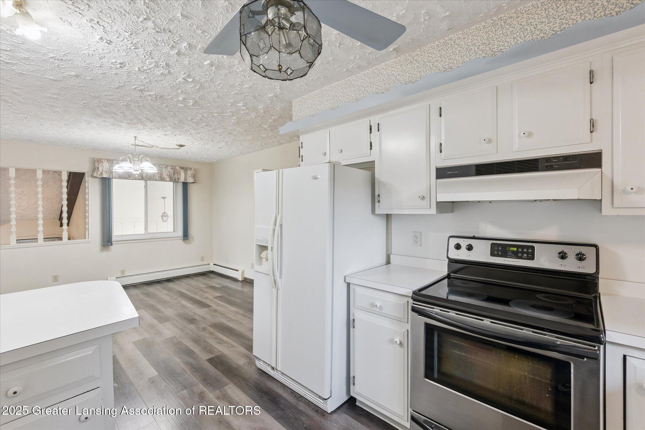 15480 Boichot Road Lansing, MI 48906 - Photo 16 of 55 16-15480-Boichot-Rd-Lansing-MI-48906-Win
