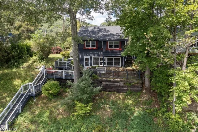 $2,800 | 10 Lenape Trail, Oak Ridge, NJ 07438