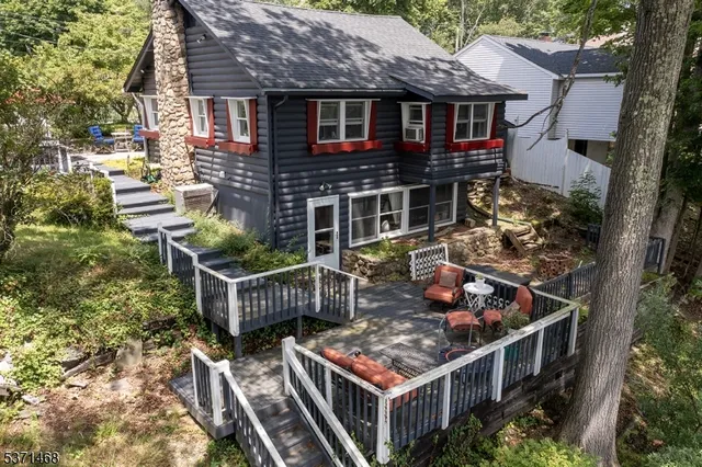 $2,800 | 10 Lenape Trail, Oak Ridge, NJ 07438