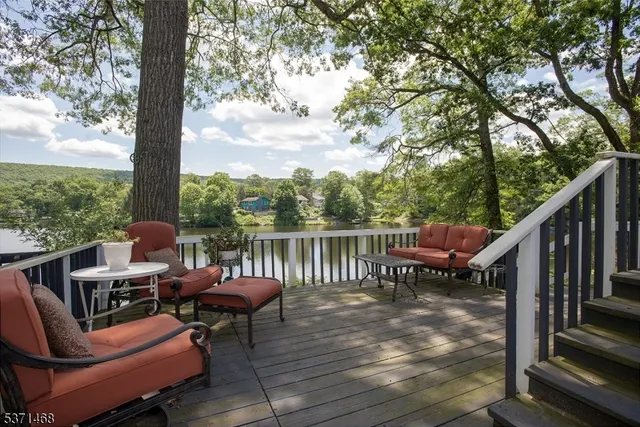 $2,800 | 10 Lenape Trail, Oak Ridge, NJ 07438