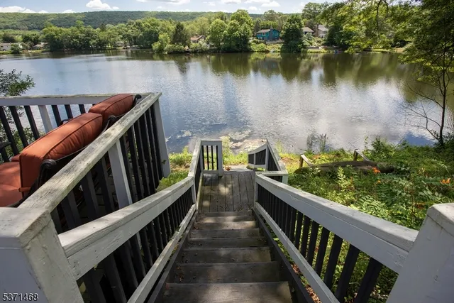 $2,800 | 10 Lenape Trail, Oak Ridge, NJ 07438