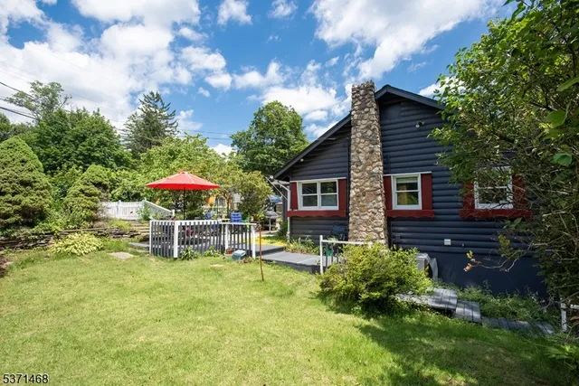 $2,800 | 10 Lenape Trail, Oak Ridge, NJ 07438