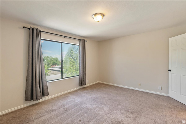 7327 Springcrest Court, Unit 30 Midvale, UT 84047 - Photo 22 of 36