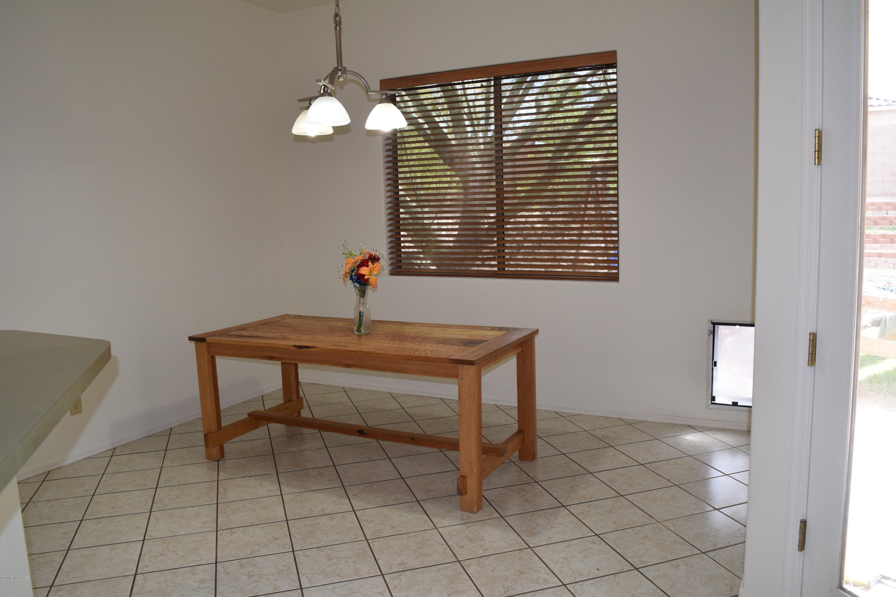 7581 West Sugar Ranch Road Tucson, AZ 85743 - Photo 11 of 38 Gallery Image 11