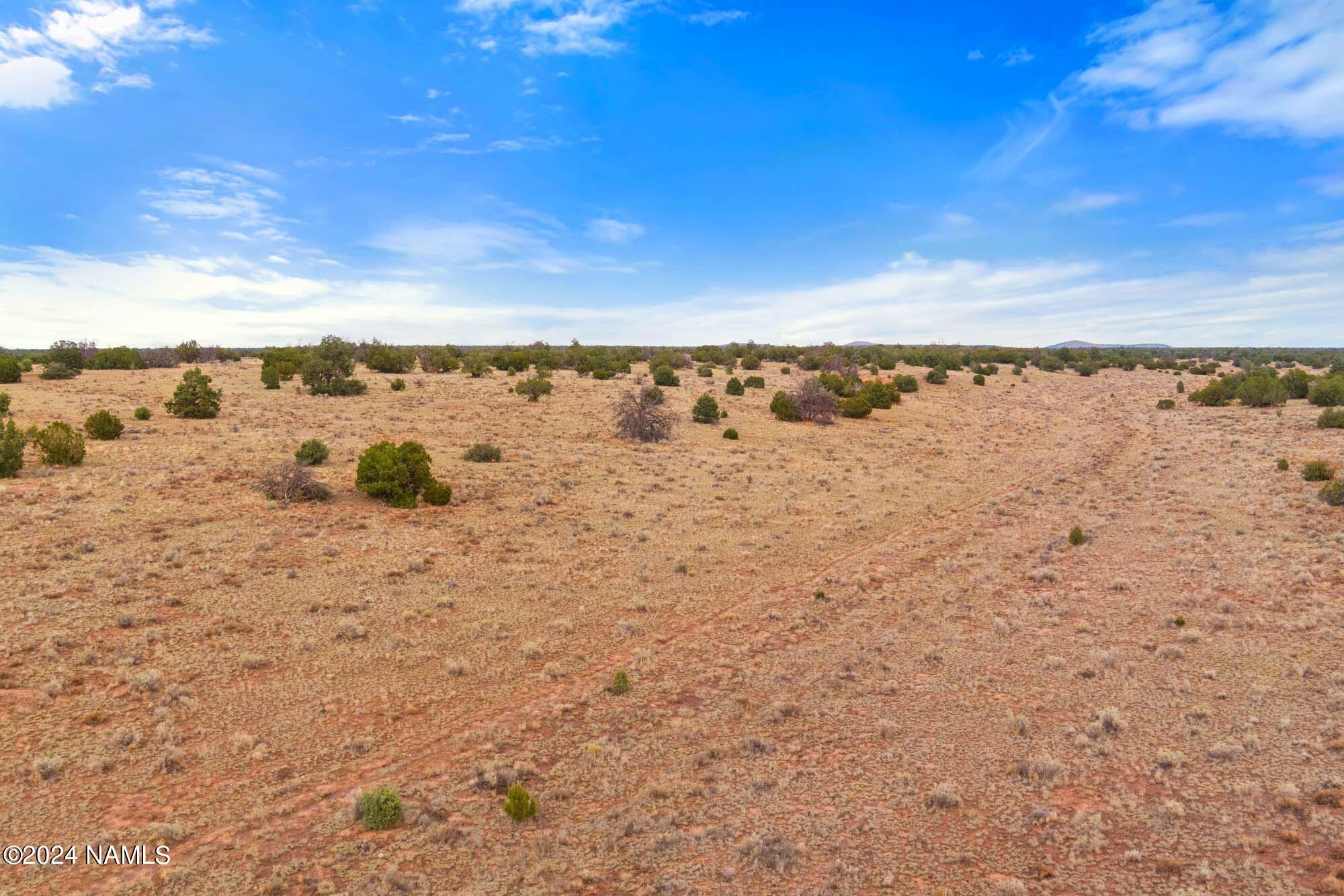 3097 North Peakview Road, Unit LOT B Williams, AZ 86046 - Photo 15 of 31 a view of beach and ocean