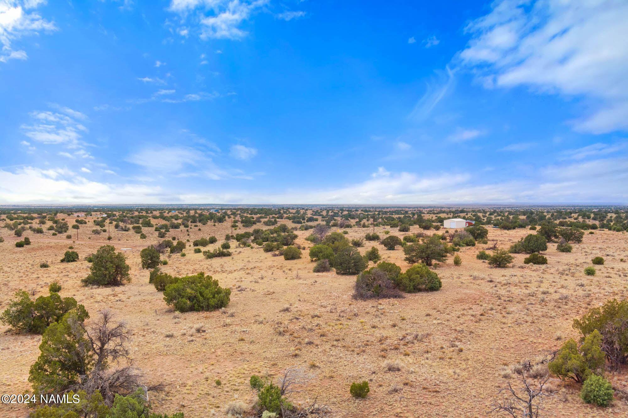 3097 North Peakview Road, Unit LOT B Williams, AZ 86046 - Photo 10 of 31 a view of beach and ocean