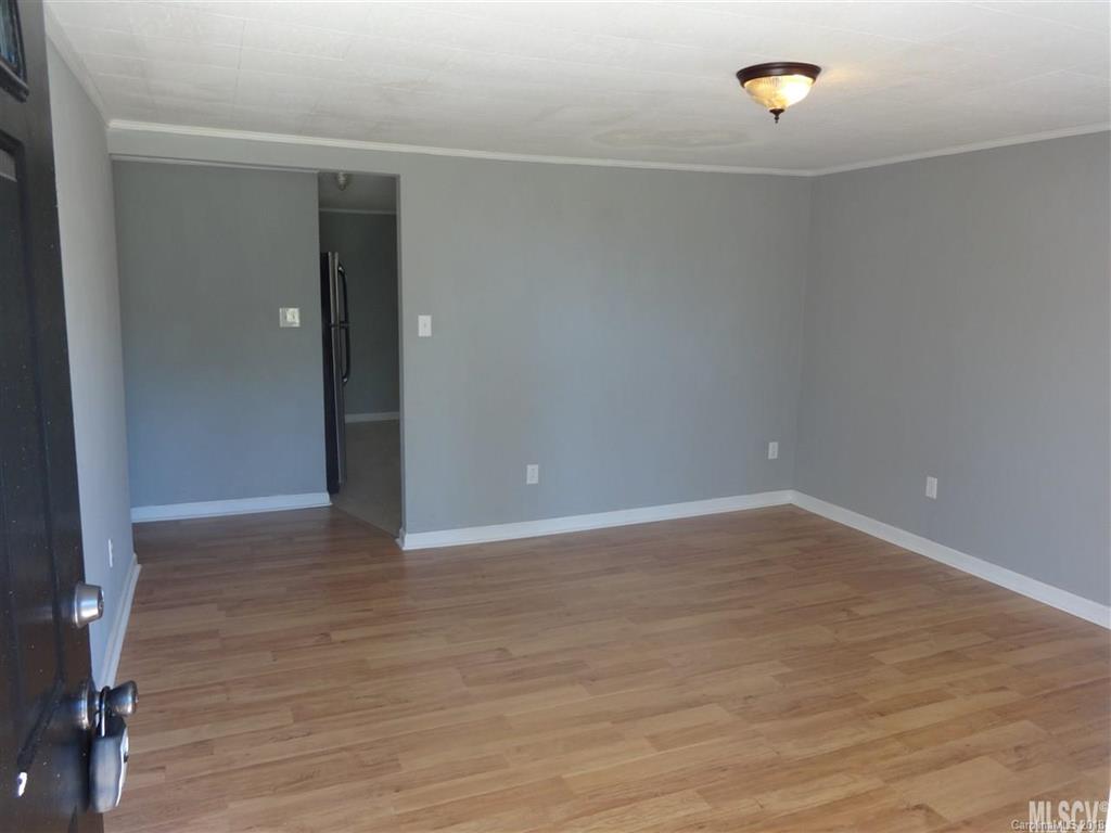 4146 River Road Hickory, NC 28602 - Photo 2 of 10 Gallery Image 2