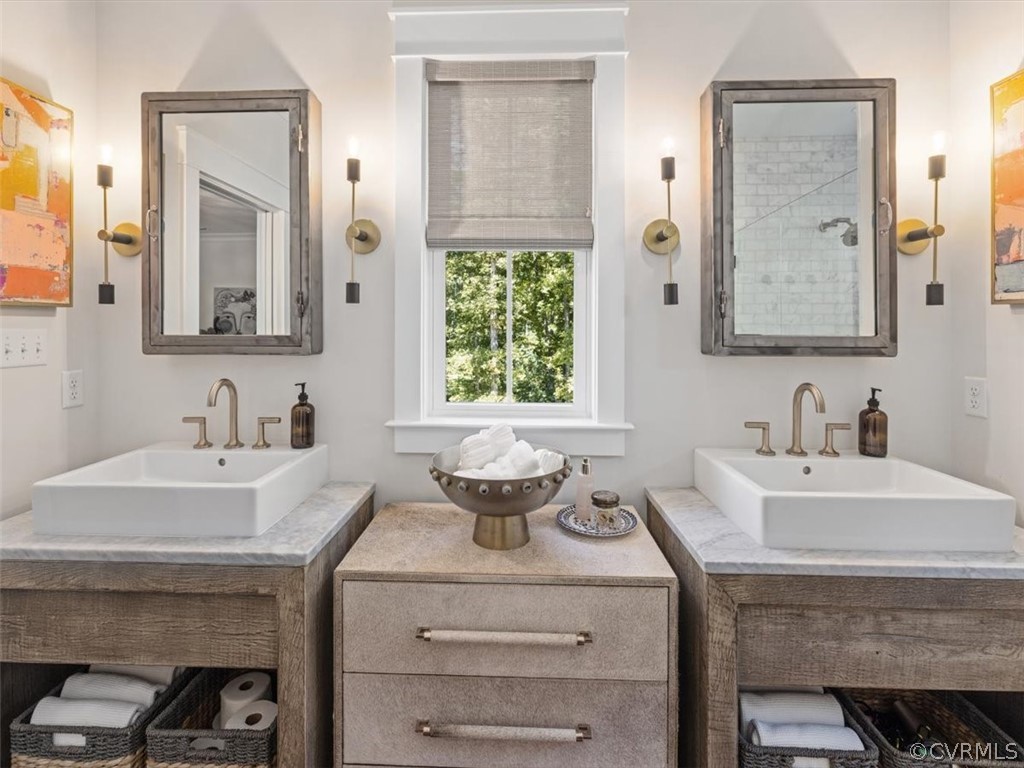 16701 Saville Chase Road Midlothian, VA 23112 - Photo 31 of 50 a bathroom with a granite countertop sink mirror and