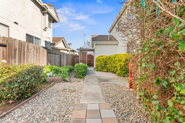 $669,000 | 1175 Hickory Avenue, Fairfield, CA 94533