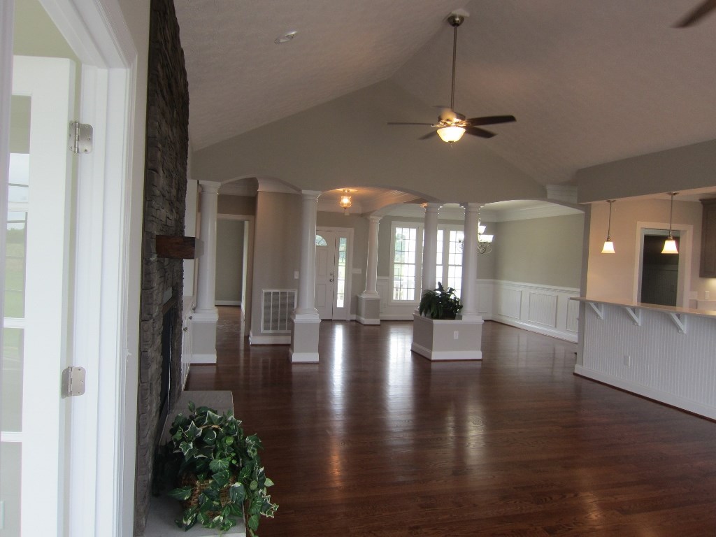313 Cold Springs Road Stuarts Draft, VA 24477 - Photo 20 of 50 Gallery Image 20