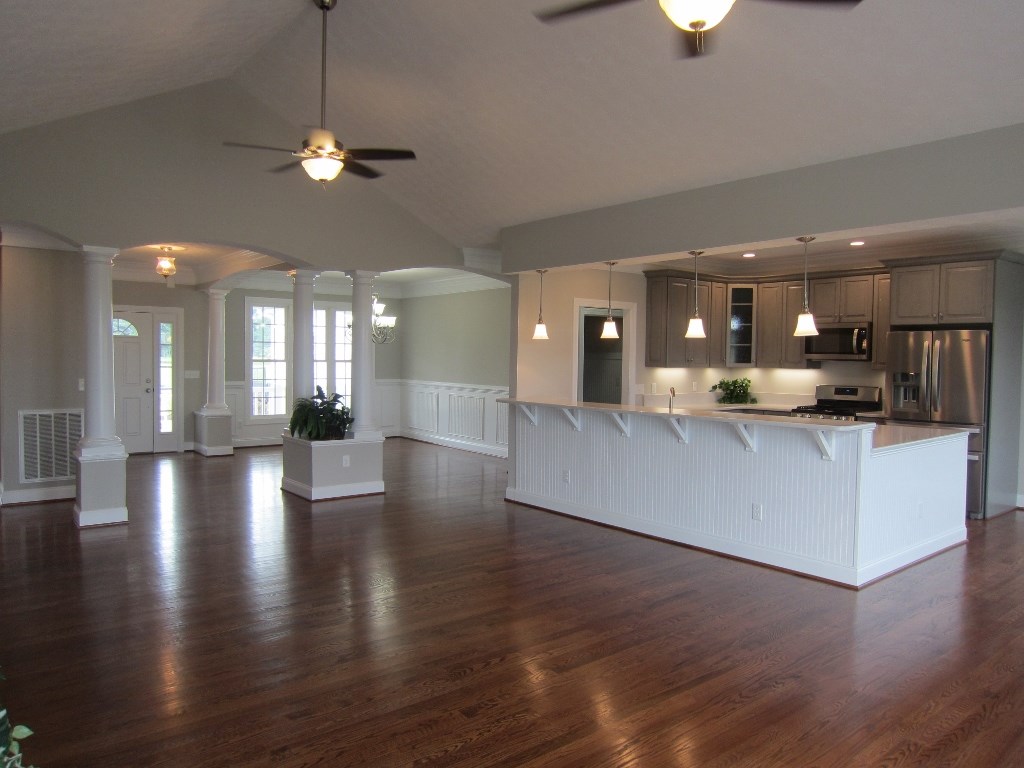 313 Cold Springs Road Stuarts Draft, VA 24477 - Photo 4 of 50 Gallery Image 4