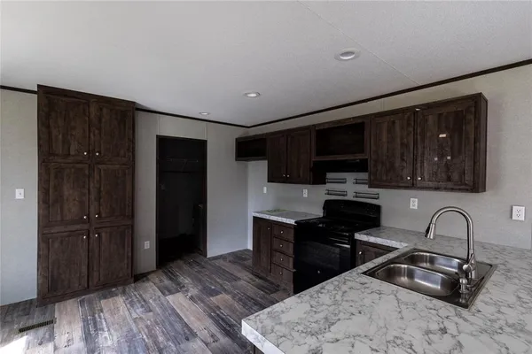 $77,000 | 336 North Cherokee Shores Drive, Mabank, TX 75156