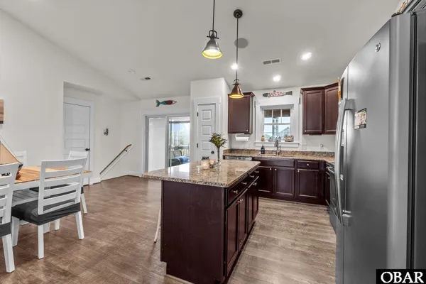 $660,000 | 42089 Cedar Circle, Avon, NC 27915