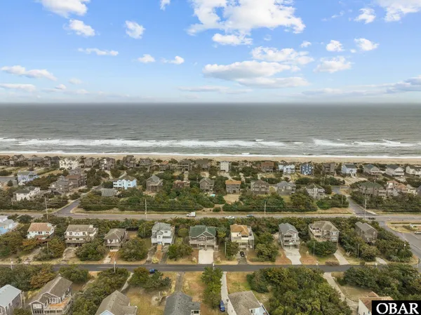 $660,000 | 42089 Cedar Circle, Avon, NC 27915